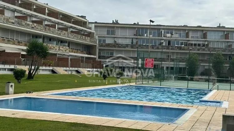 ARRENDAMENTO | T1+1 COM GARAGEM E ARRUMOS | LAVRA – MATOSINHOS