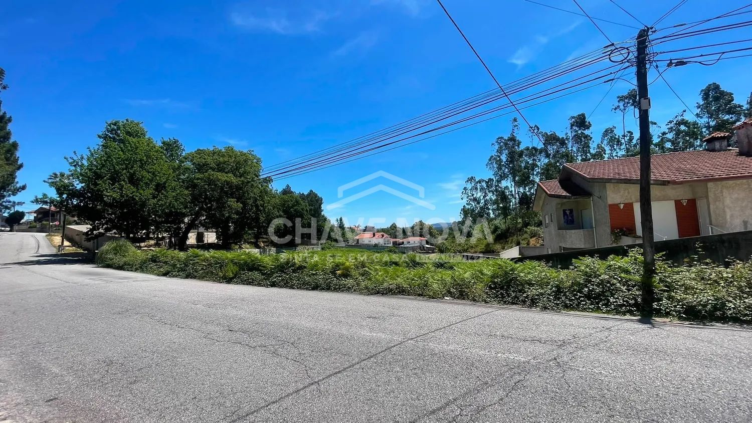 Terreno com Elevado Potencial de Construção em Fiães - 3