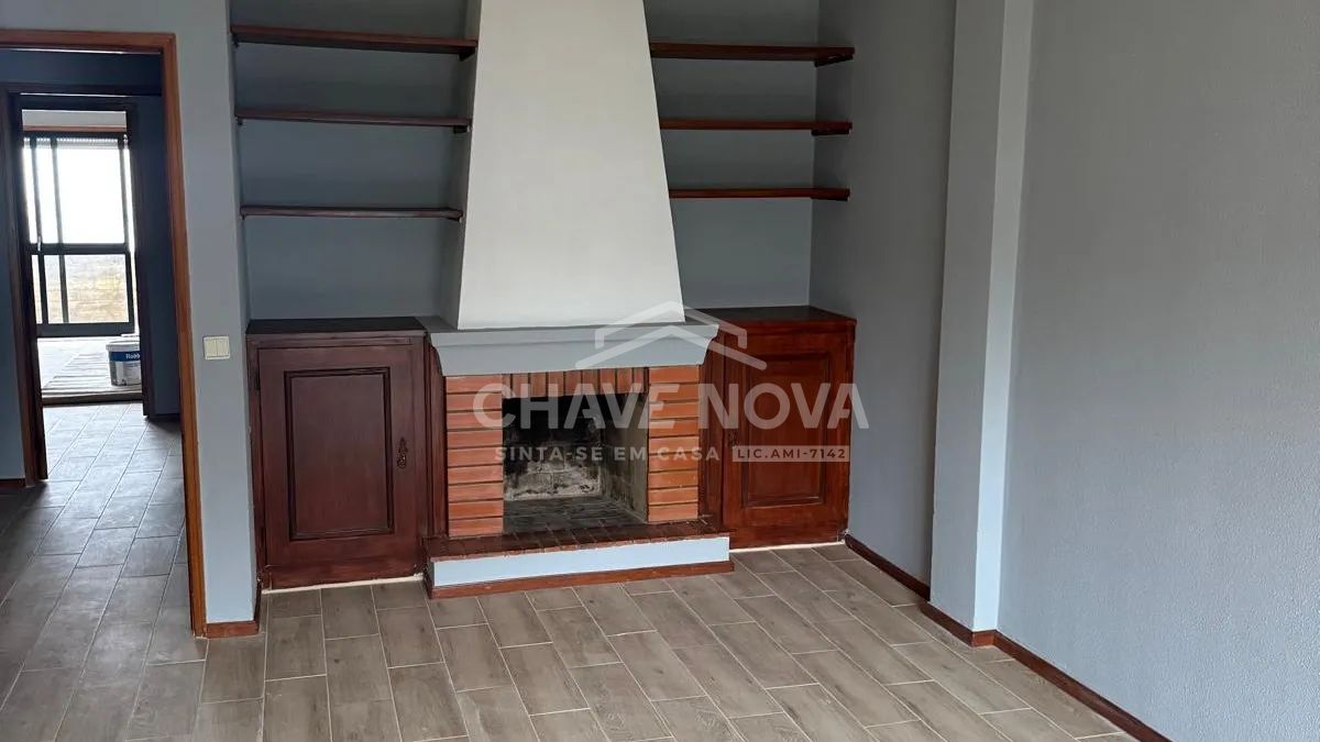 T2 no 5º andar em Santa Marina, Vila Nova de Gaia