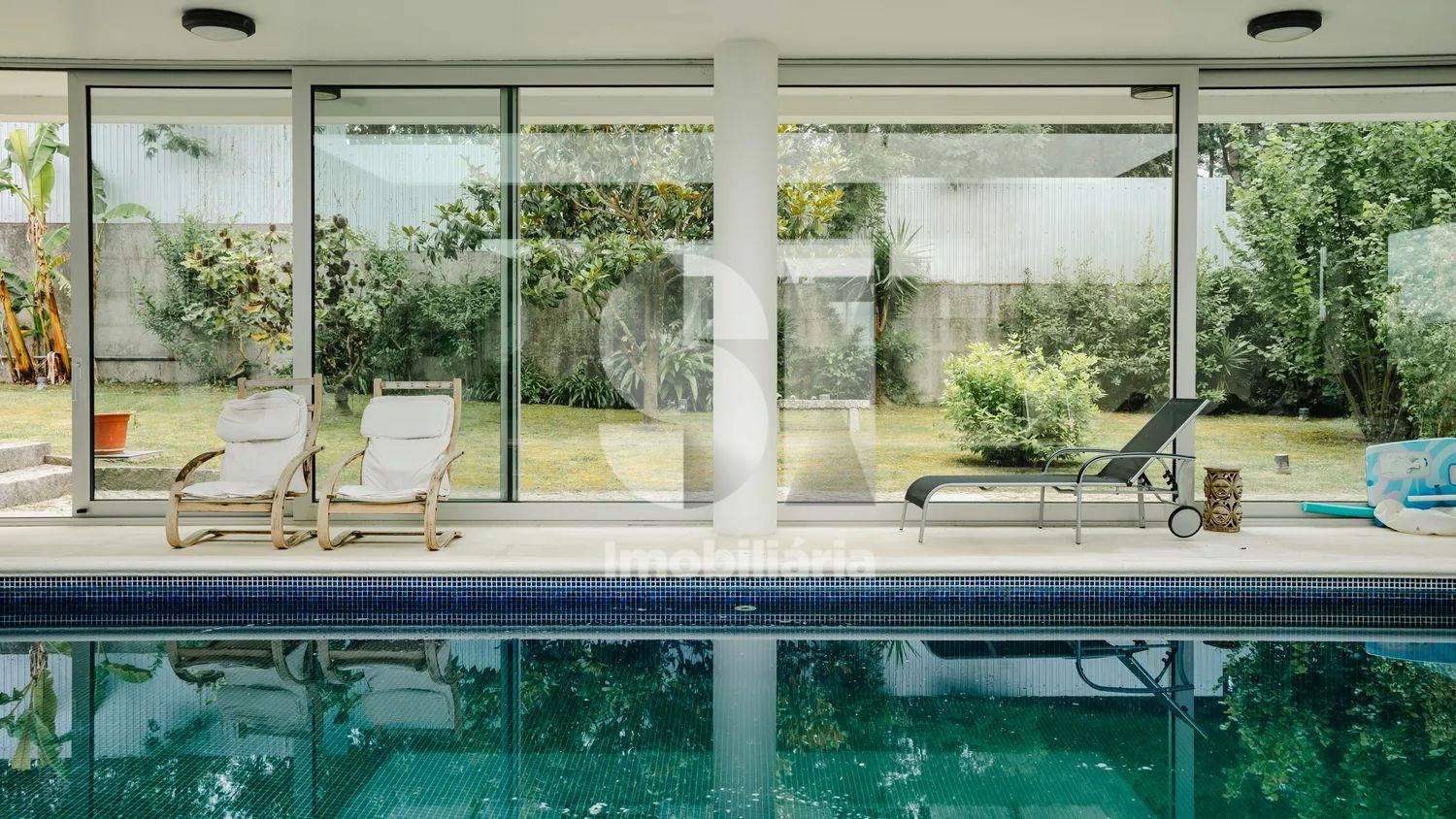 4-Bedroom Villa with Heated Indoor Pool | Coimbra