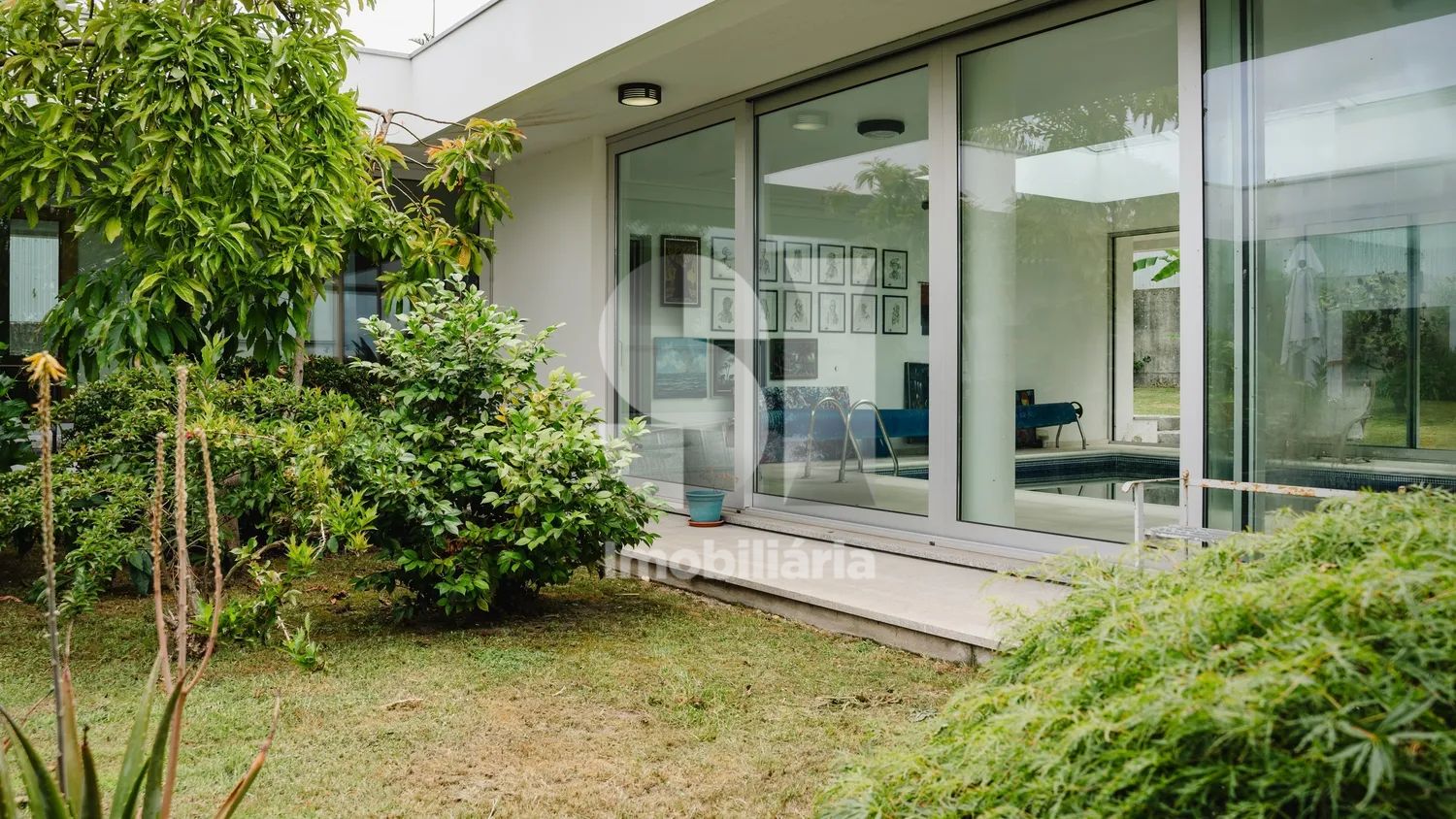 4-Bedroom Villa with Heated Indoor Pool | Coimbra - 2