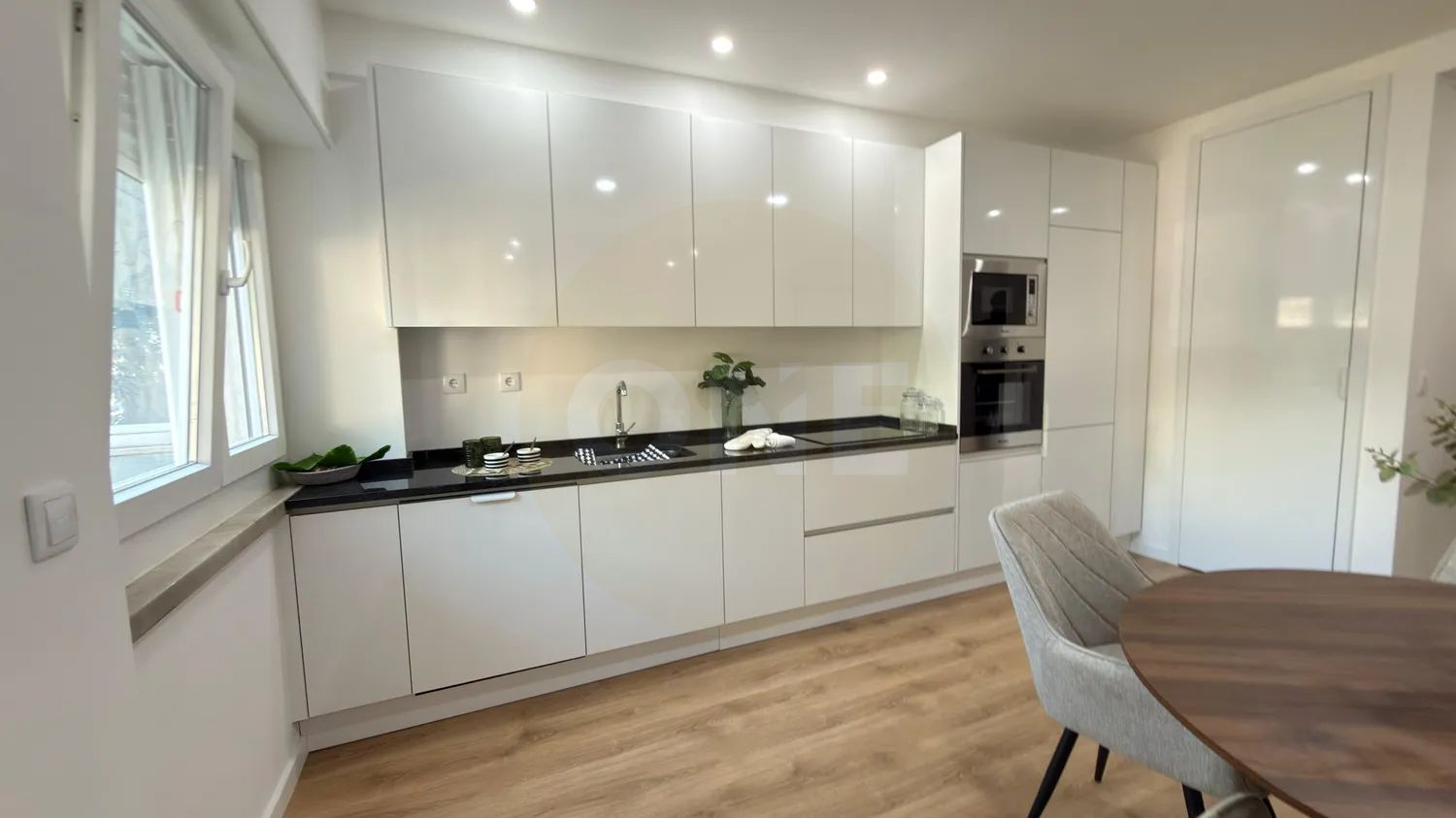 3-bedroom apartment in Benfica - 3