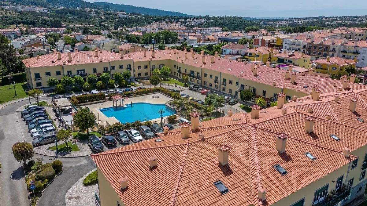 Apartamento T3 no Condomínio Polia do Sul Village — Sintra