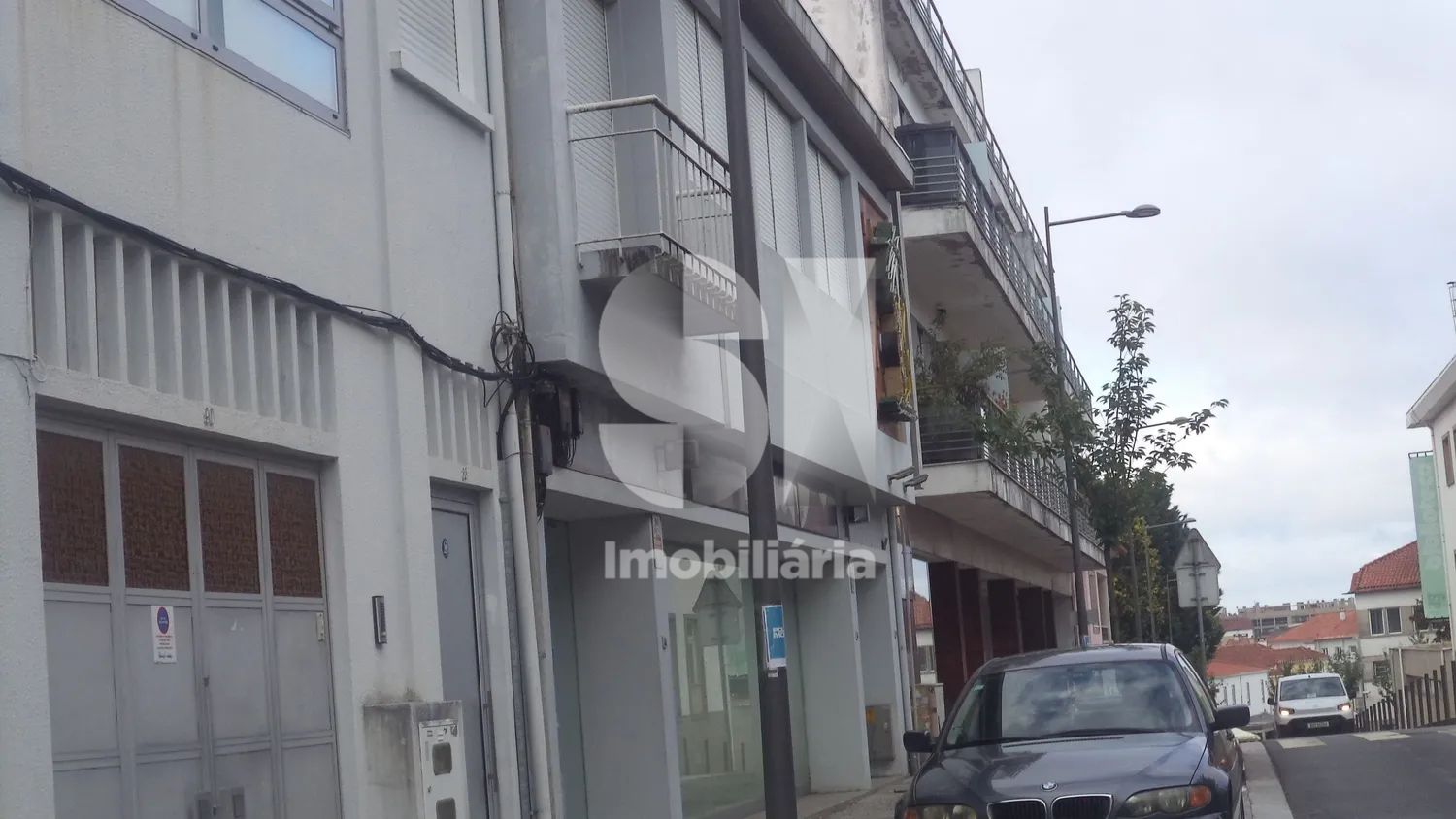 PREDIO  DE HABITAÇAO E COMERCIO  - 2