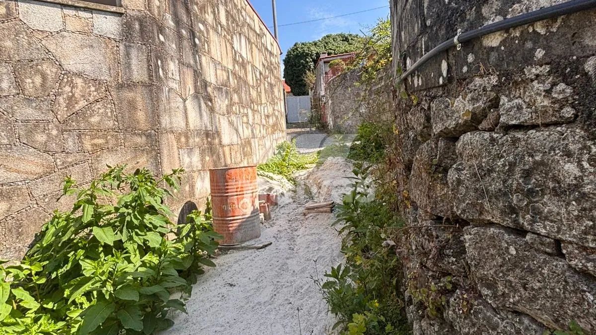 Moradia Zona Histórica - Ponte da Barca - 3