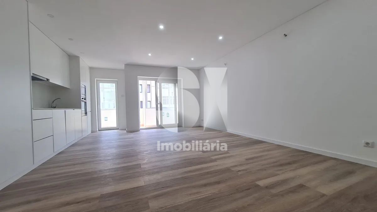 T3 Totalmente Renovado | Centro da Póvoa de Varzim - 3
