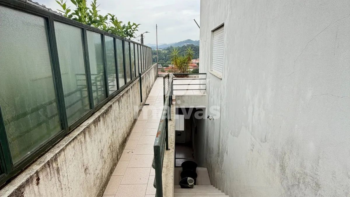 Moradia T3 Centro de Ponte da Barca  - 3