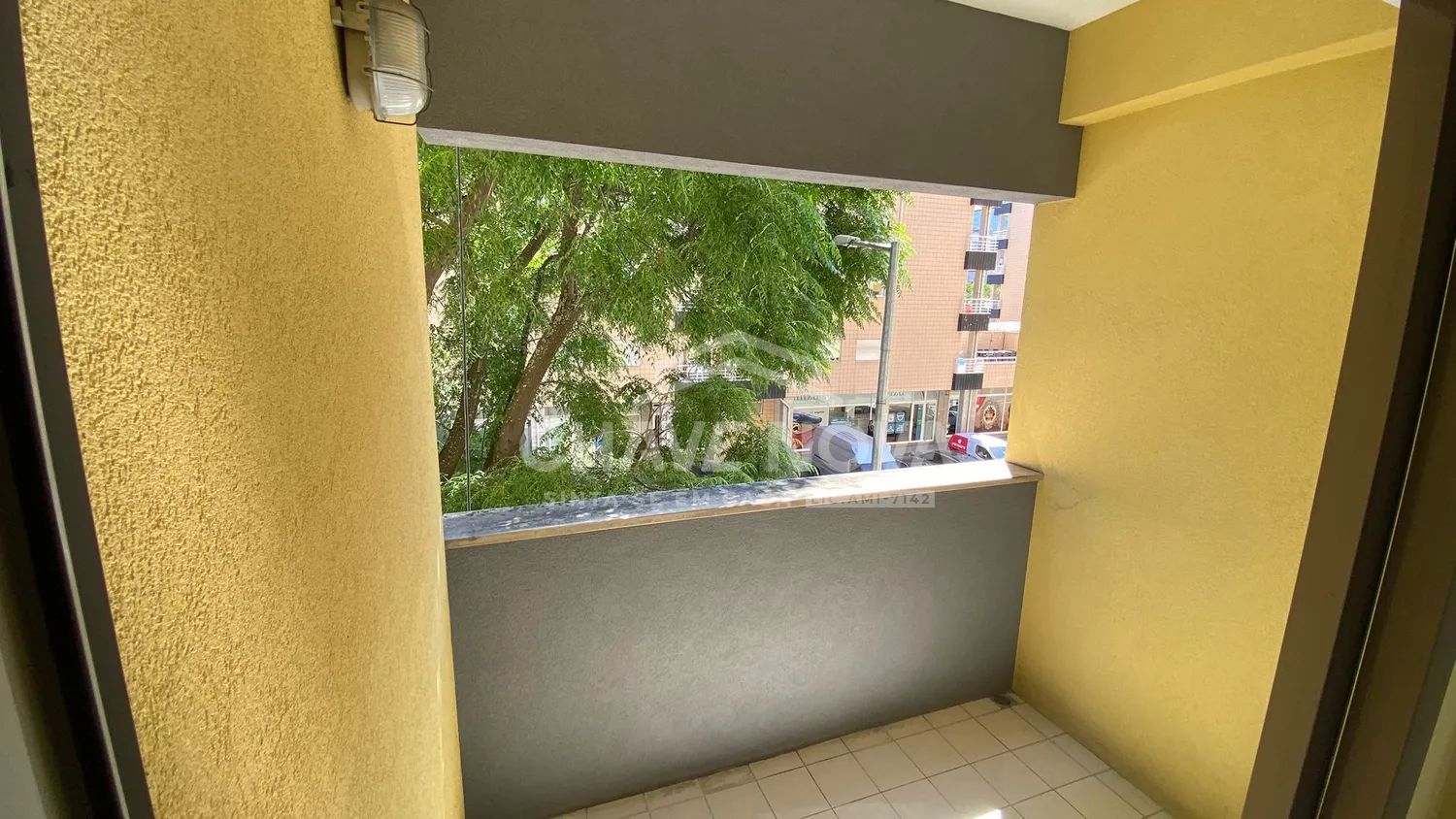 Apartamento T3 com Garagem para Dois Carros - 3