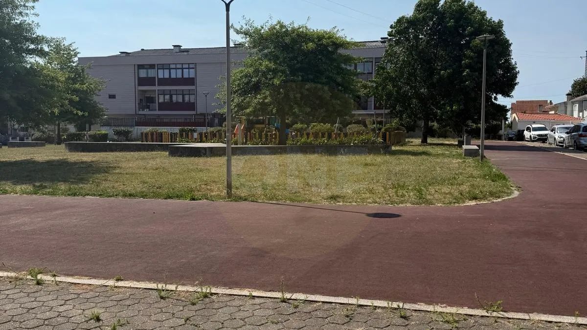 Terreno à venda em Mafamude Vila Nova de Gaia - 2