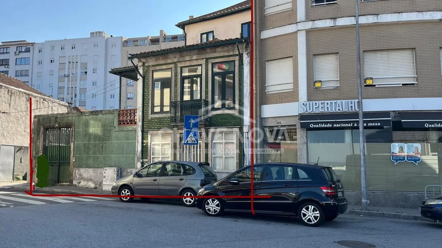 Oportunidade Única de Investimento em Localização Premium - 2