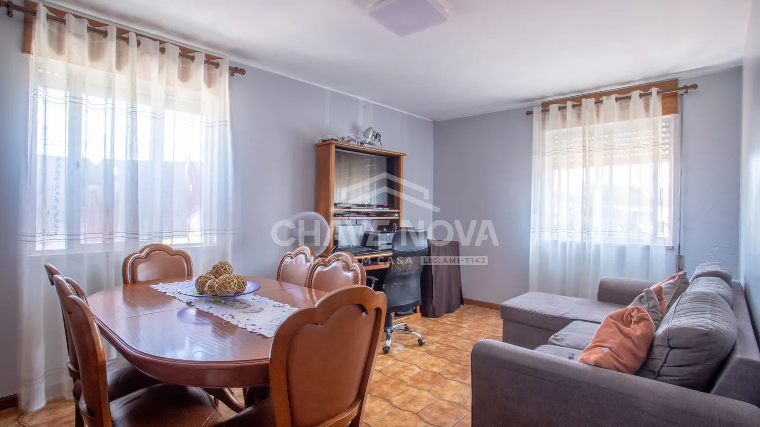 Apartamento T2 em Oliveira do Douro com vista de rio