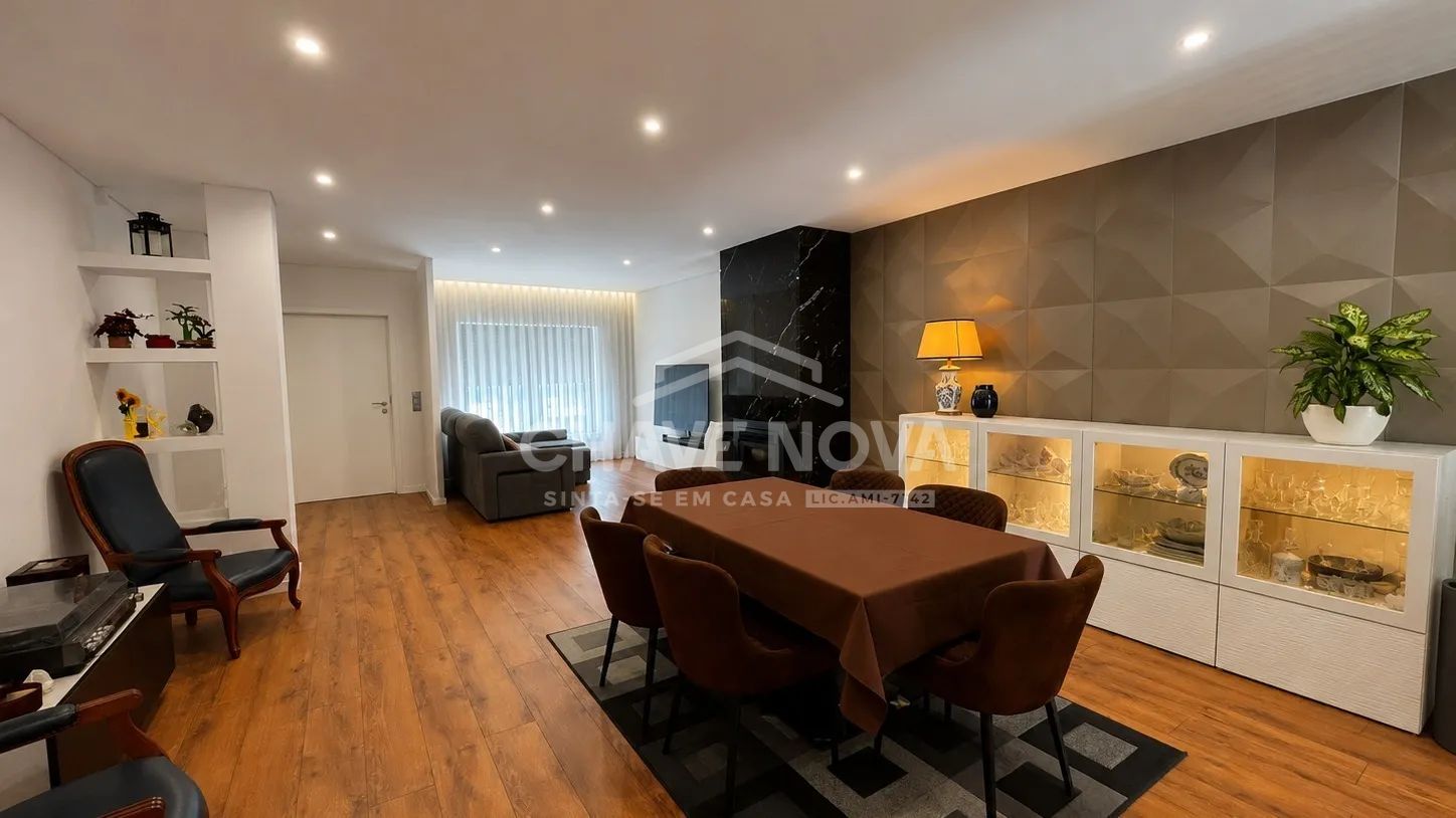 Excellent Appartement-Maison T3 à São Romão do Coronado, Maia