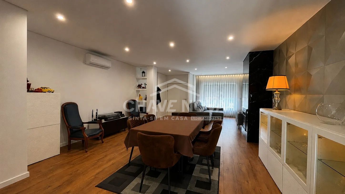 Excellent Appartement-Maison T3 à São Romão do Coronado, Maia - 3