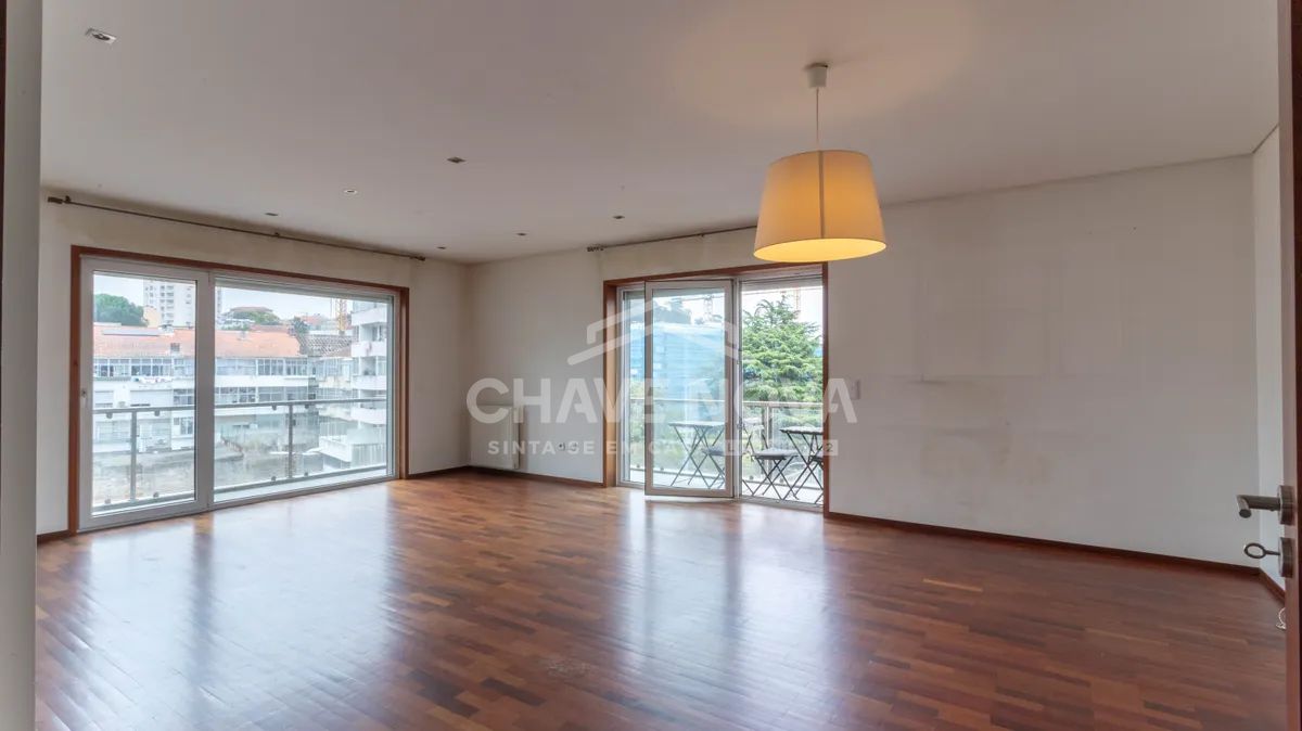 Apartamento T3 Praça das Flores - Bonfim - Porto