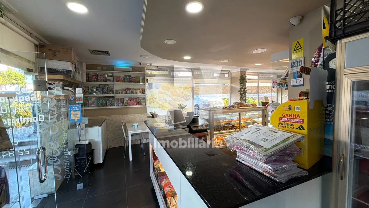 Loja Comercial | Vila Nova da Telha – Maia - 2