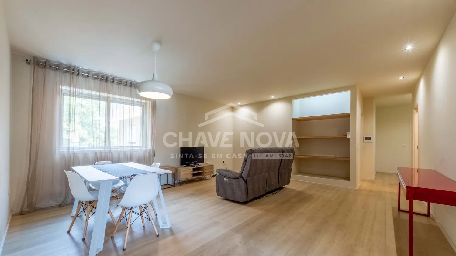3-bedroom Apartment in Francelos: Comfort and Quality of Life by the Sea