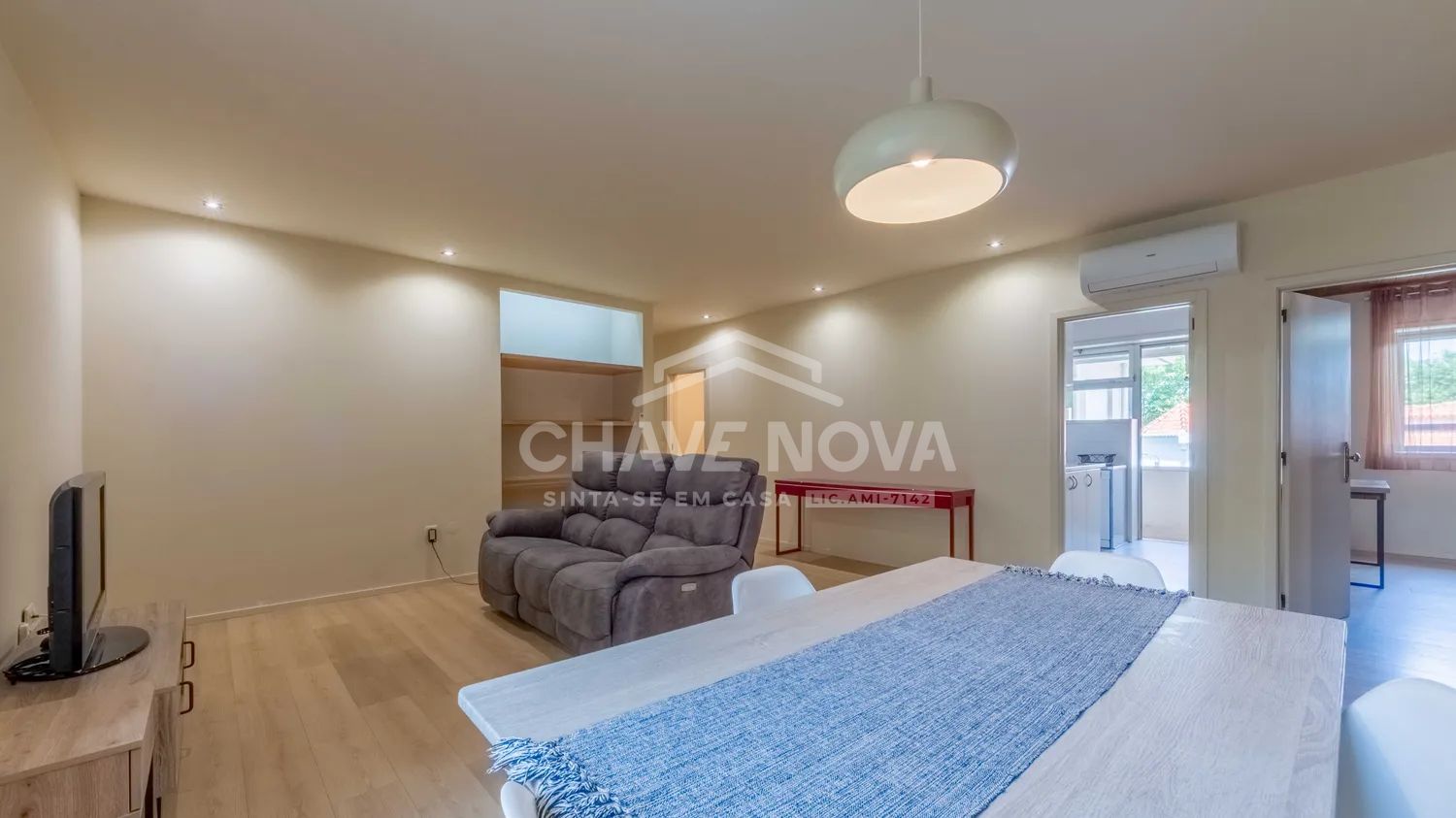 3-bedroom Apartment in Francelos: Comfort and Quality of Life by the Sea - 2
