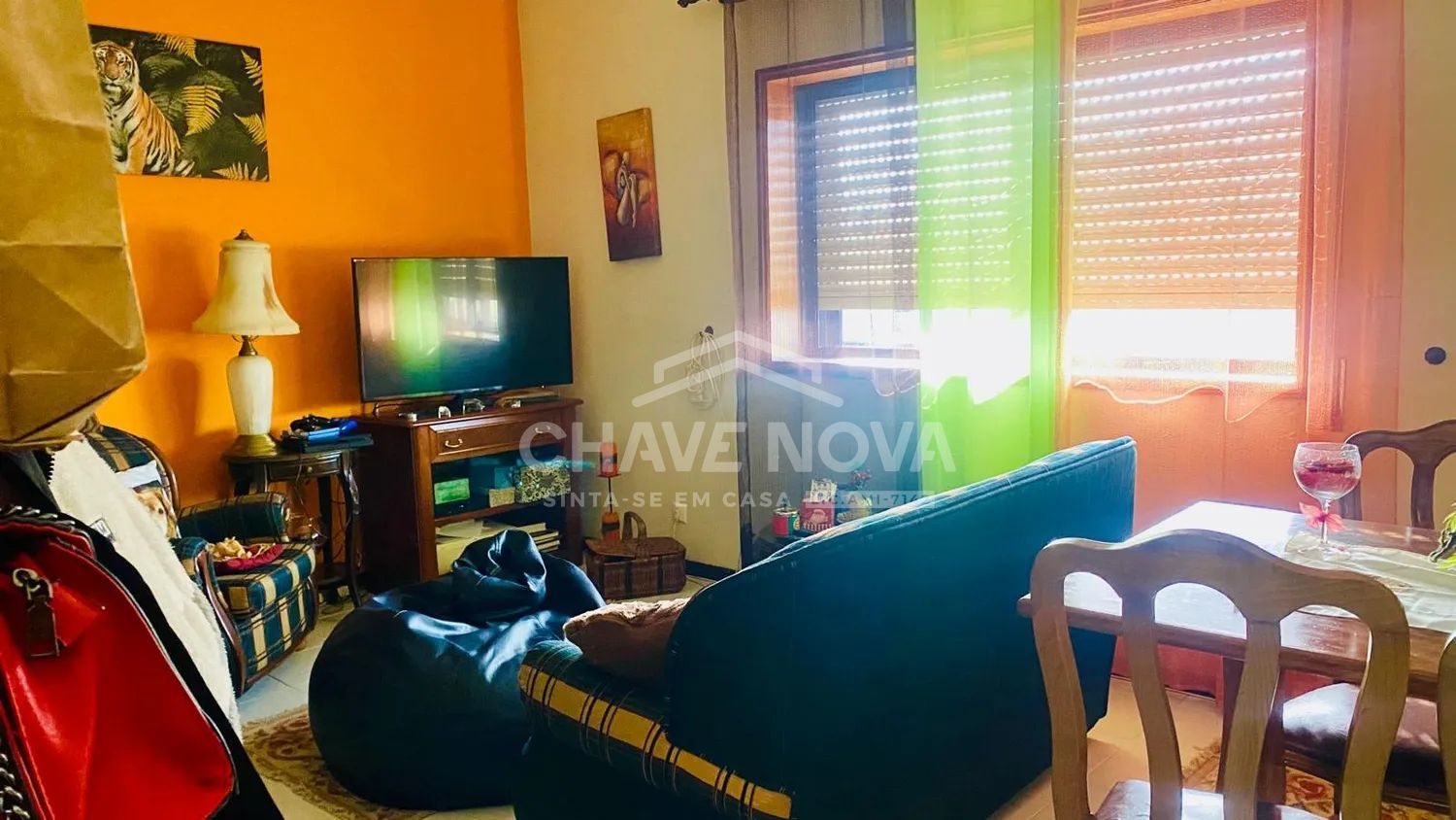 Apartamento T2 virado Poente c/lugar de garagem  - 2