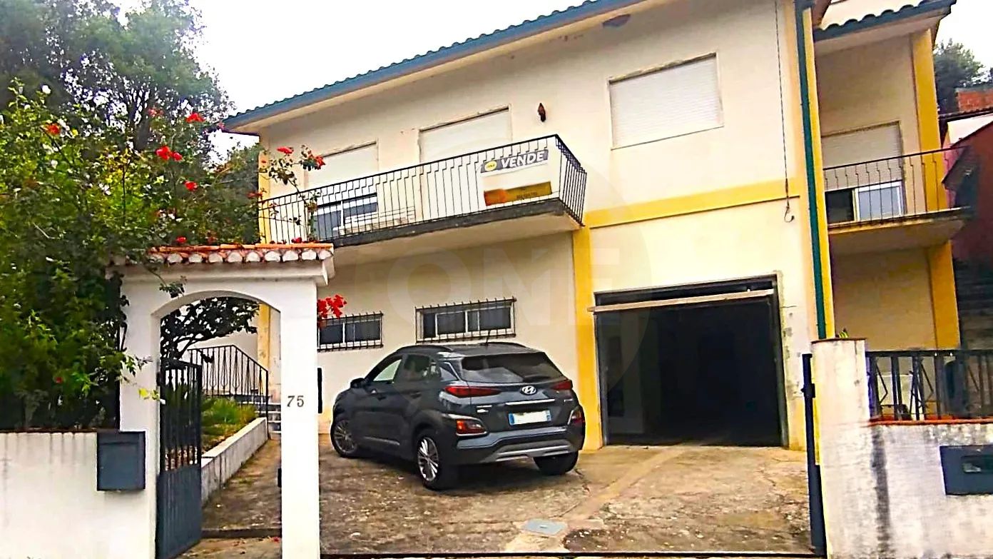 Moradia T4 + 2 com terreno em Ceira - Coimbra