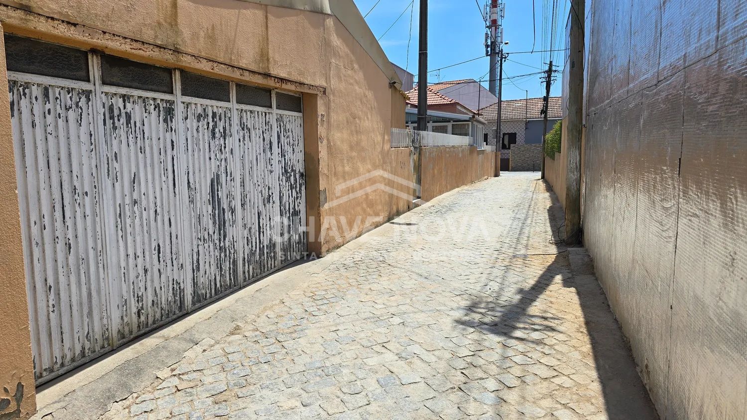 Garagem Box Fechada com 33 m² em Custóias - 3