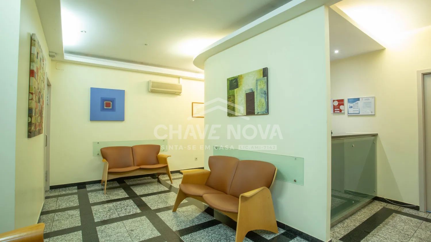 Clínica Dentária junto ao El Corte Inglés | Vila Nova de Gaia | 135,5 m² - 3