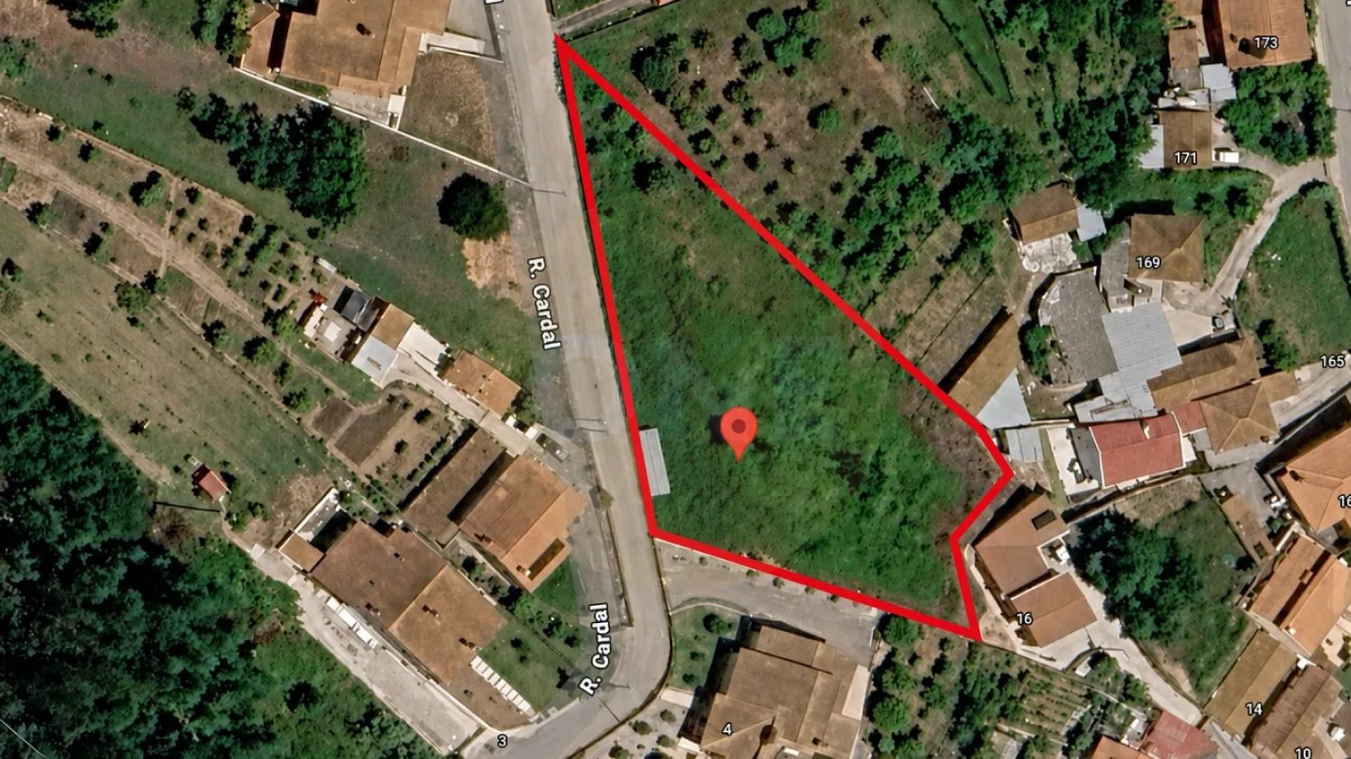 Terreno Rústico com possibilidade de urbanístico com 2.480 m² - 2