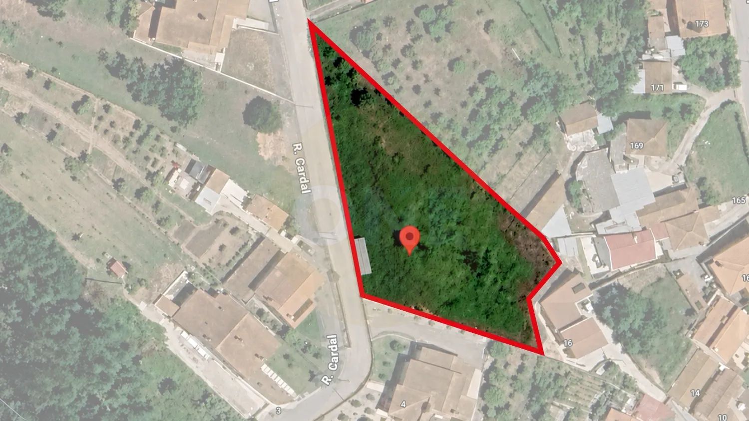 Terreno Rústico com possibilidade de urbanístico com 2.480 m² - 3
