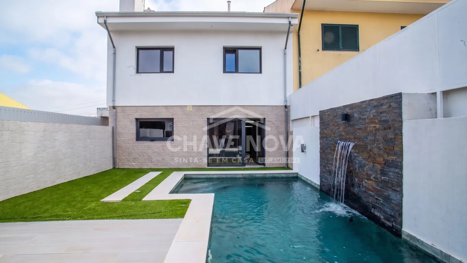 Moradia T3 com Piscina - Grijó Vila Nova de Gaia - 3
