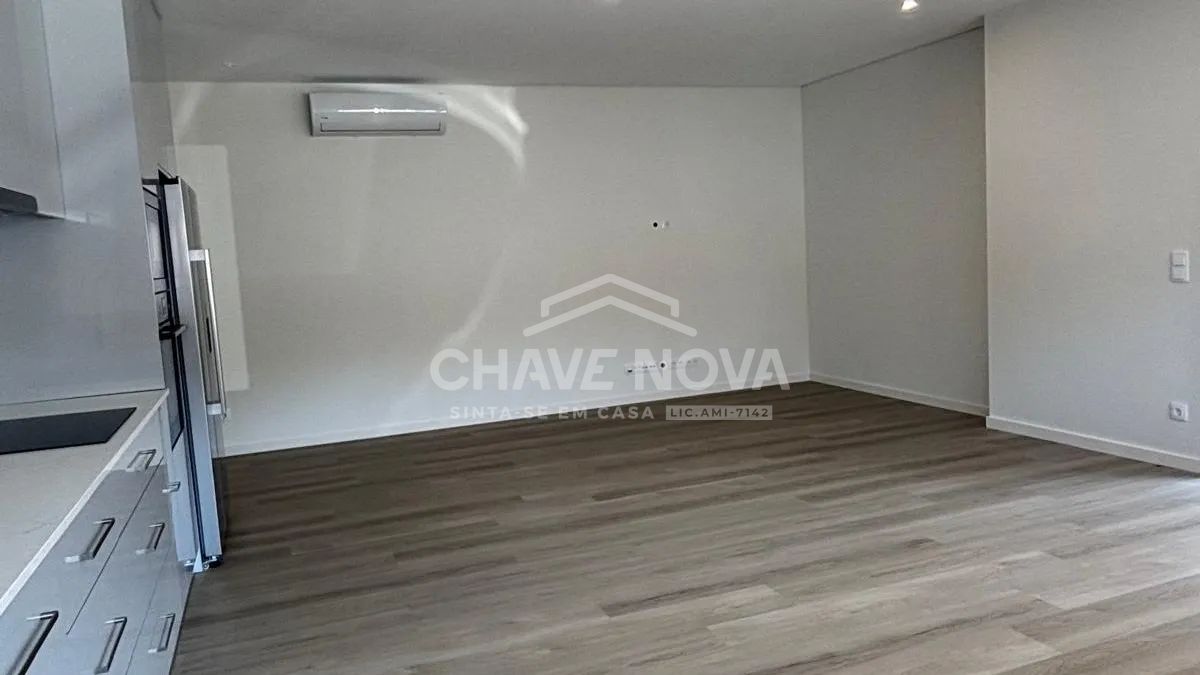 T3 Moderno com Terraço - Gaia  - 2