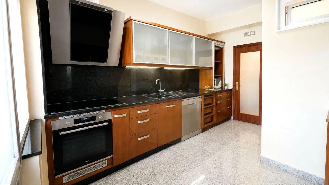 Apartamento T4 