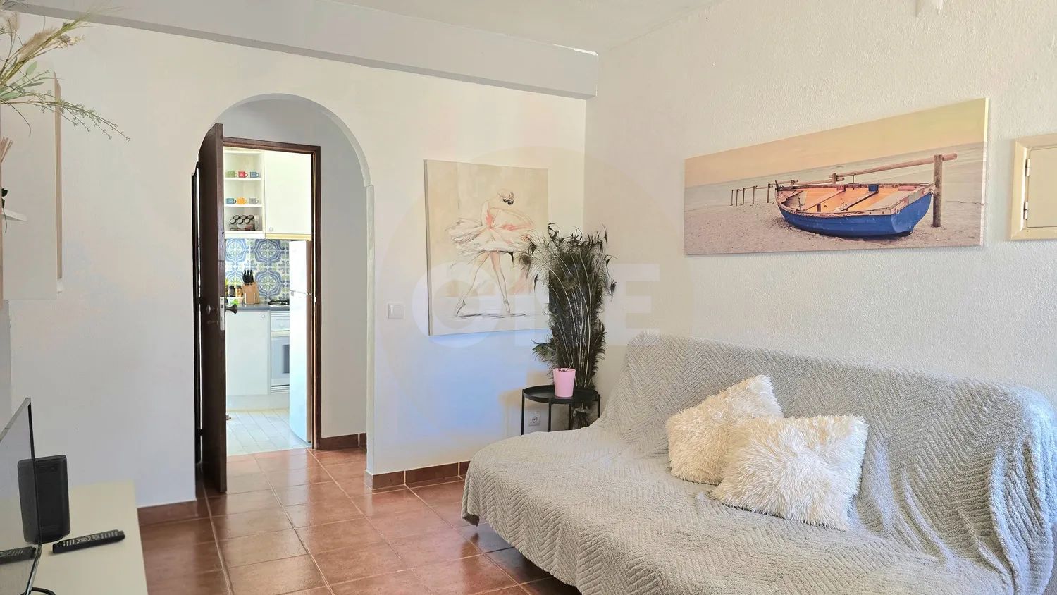 APARTAMENTO EM PÊRA T1 - 2
