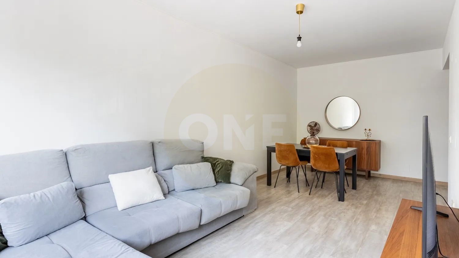 Apartamento T1 | Equipado  mobilado | Parqueamento | Parque das Nações - 3