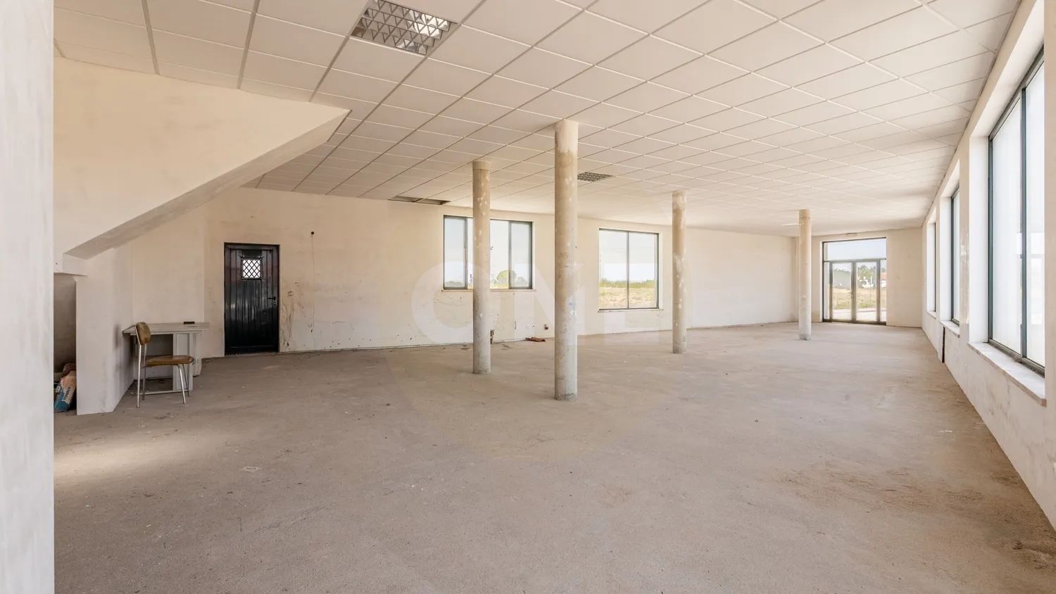 Loja 166 m² | Junto à Nacional | Estacionamento | Foros de Salvaterra - 3