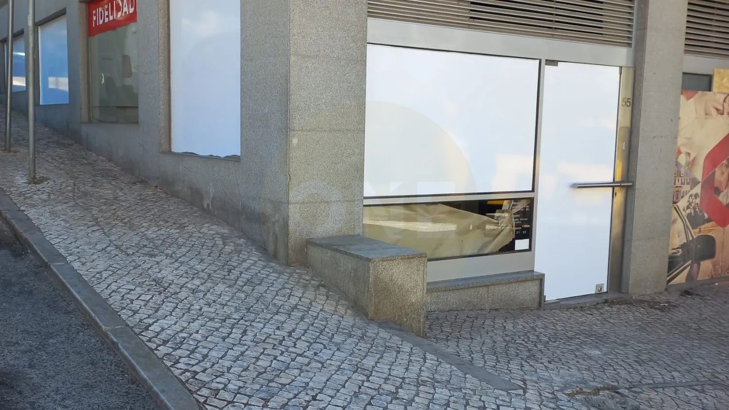Loja em Loures para arrendamento - 3