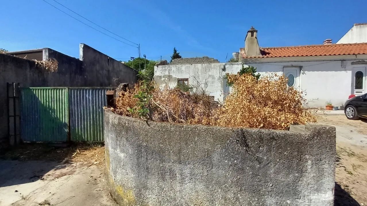 Quinta | 2.048 m² | Para recuperação total | Constância - 2