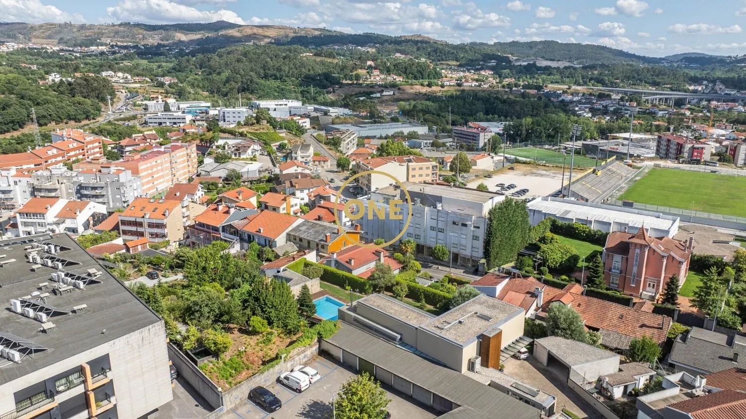 Apartamento T2 com Suite, no coração de Fafe - 3