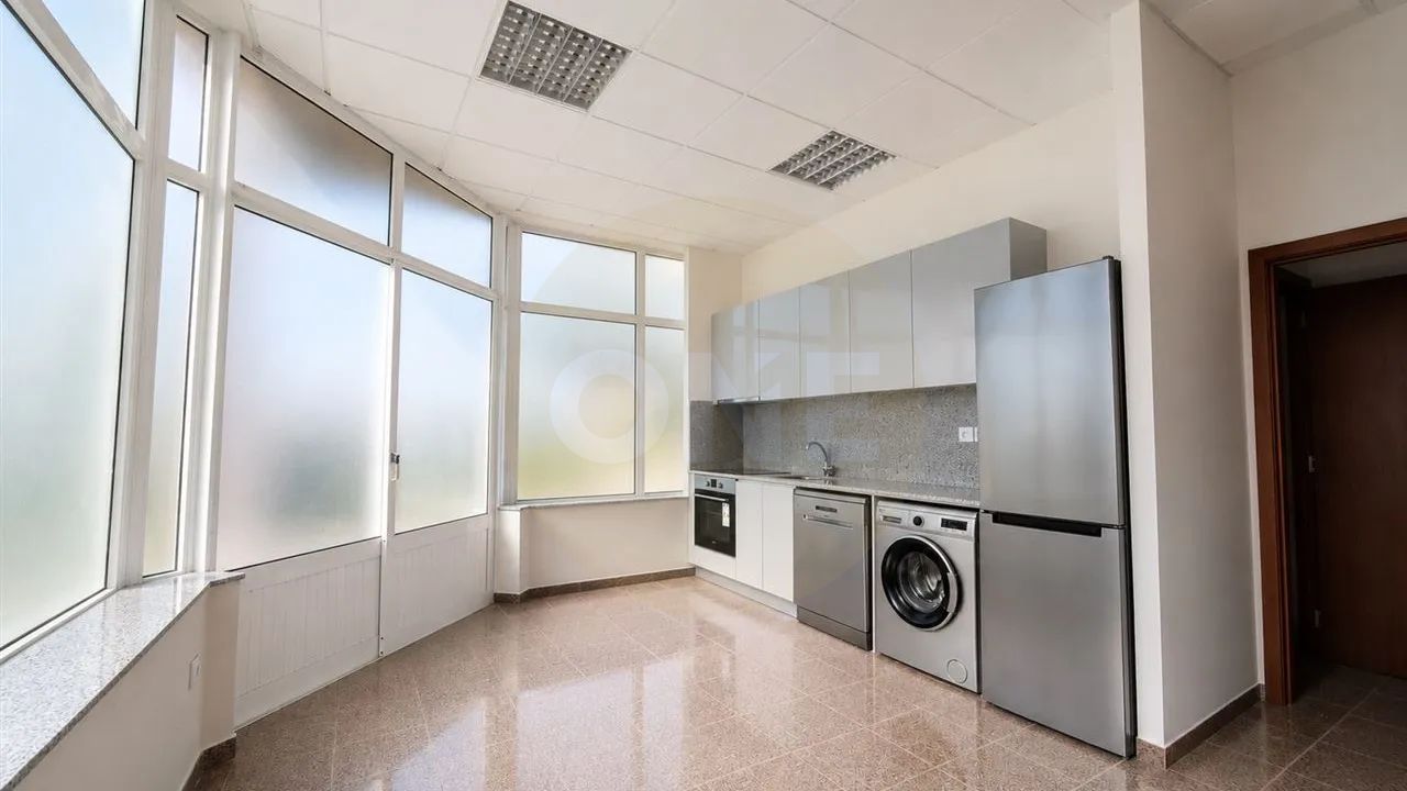 Apartamento T1 Renovado em Gondifelos – Ideal para Viver ou Investir! - 3