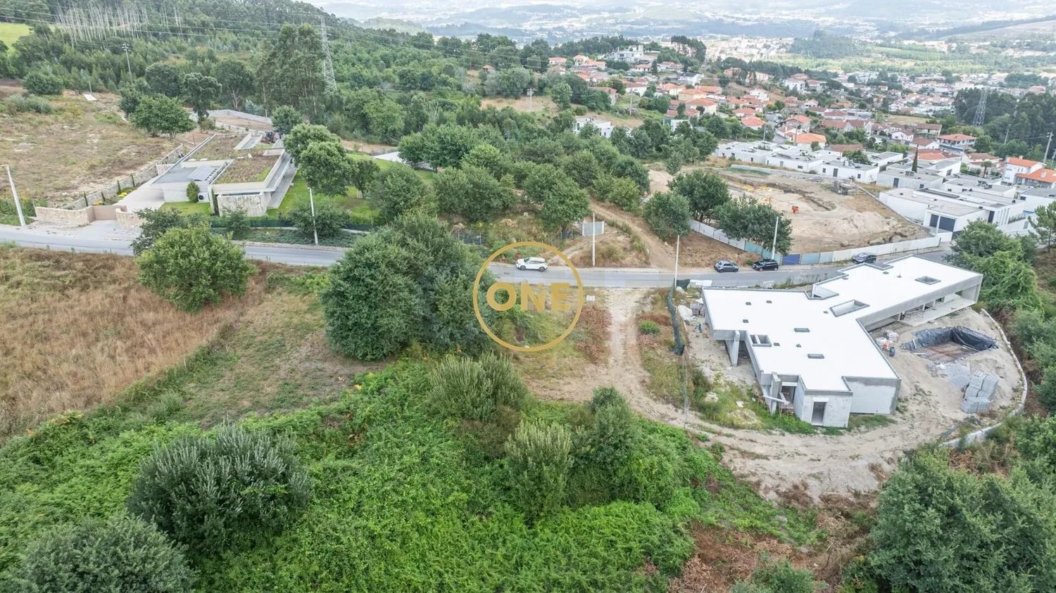Terreno com Projeto Aprovado para Condominio Fechado de 4 moradias