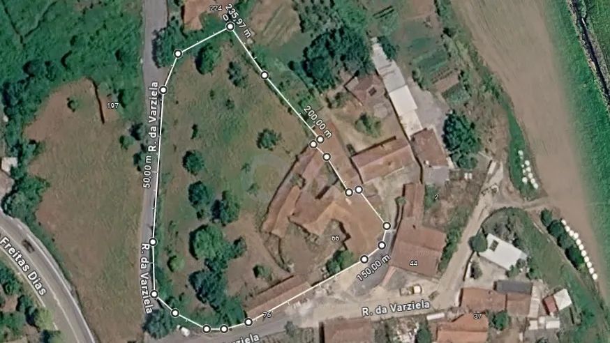 Urban Property with 3,414 m² and 455 m² of Buildings | Vila Nova de Famalicão - 3