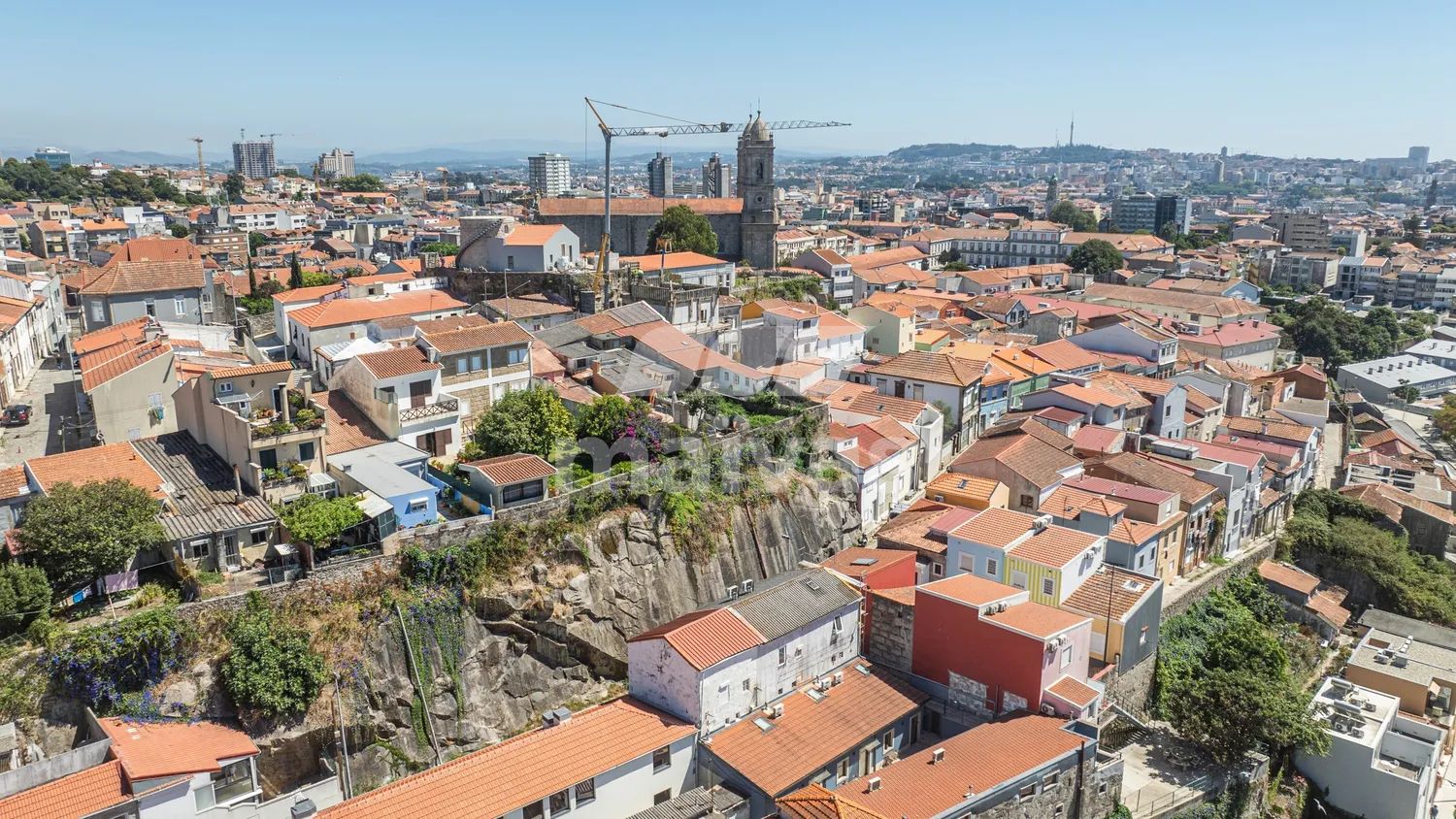 Moradia T1+1 com Licença de Alojamento Local | Porto