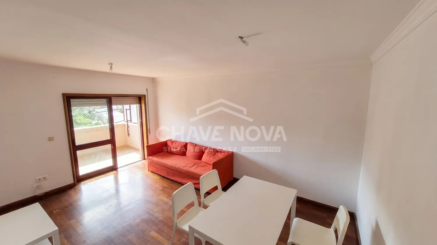 Apartamento T2 c/ Varanda e Arrumo em Paranhos ( junto ao Lidl da Areosa) - 3