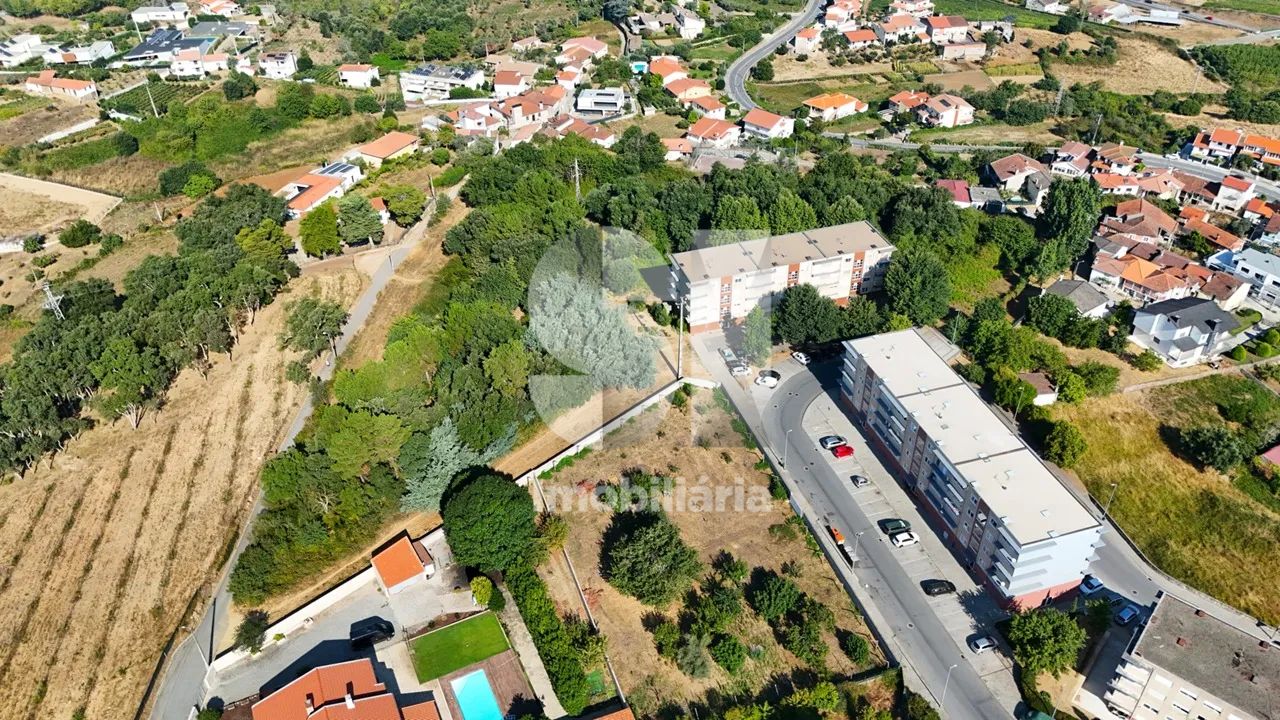 Bau- und Grundstücksfläche zur Parzellierung in Vila Real – Hervorragende Investitionsmöglichkeit - 3