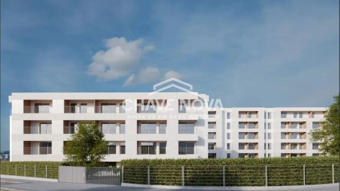 T1 com varanda, garagem no Empreendimento Quinta de Vilares