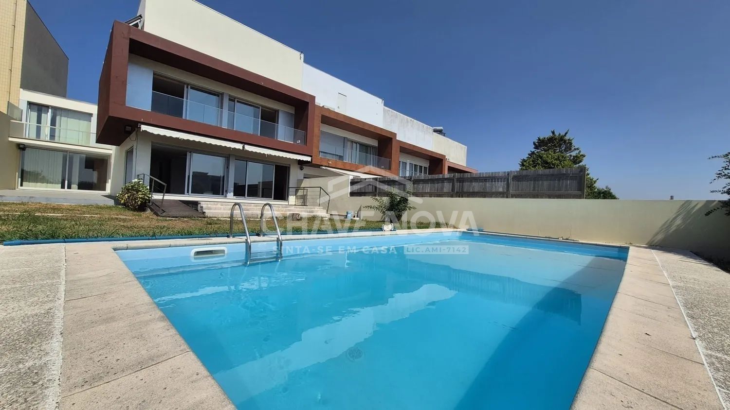 Excelente Moradia V5 com piscina - 2