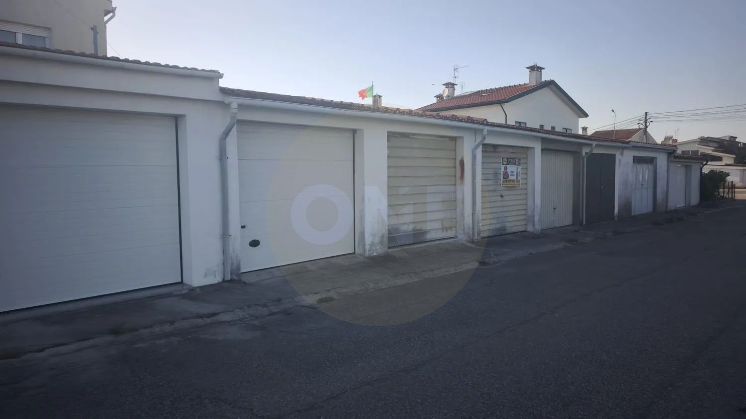 Closed garage box in Amorim, Póvoa de Varzim