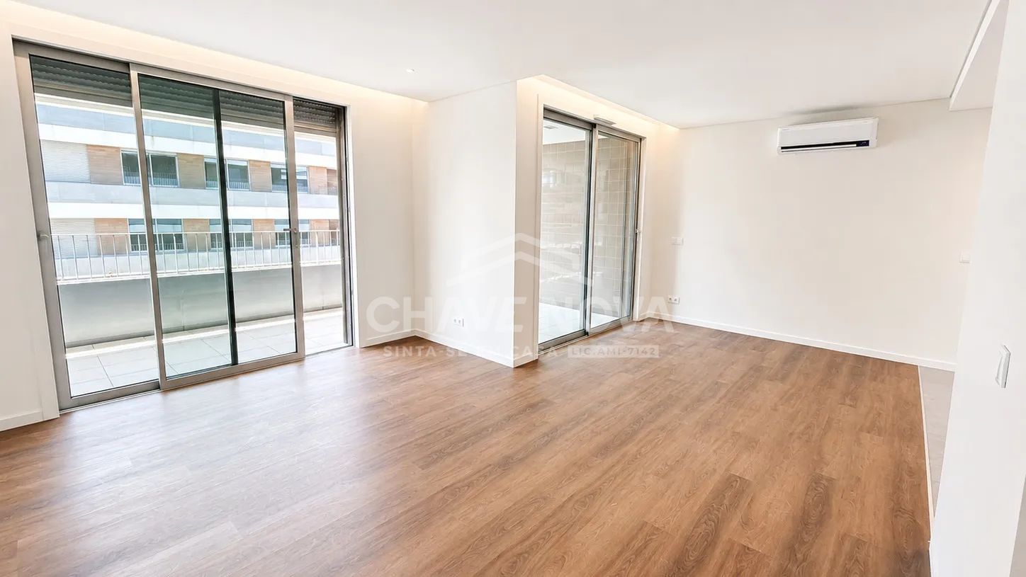 Apartamento T1 com Varanda, Piscina e Garagem – Verde Vale | Maia - 2