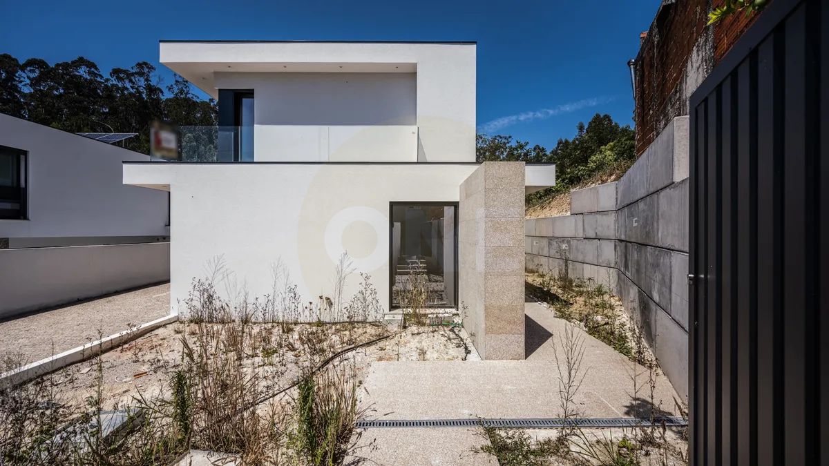 New Luxury 3 Bedroom House | Construction 2025 - 2