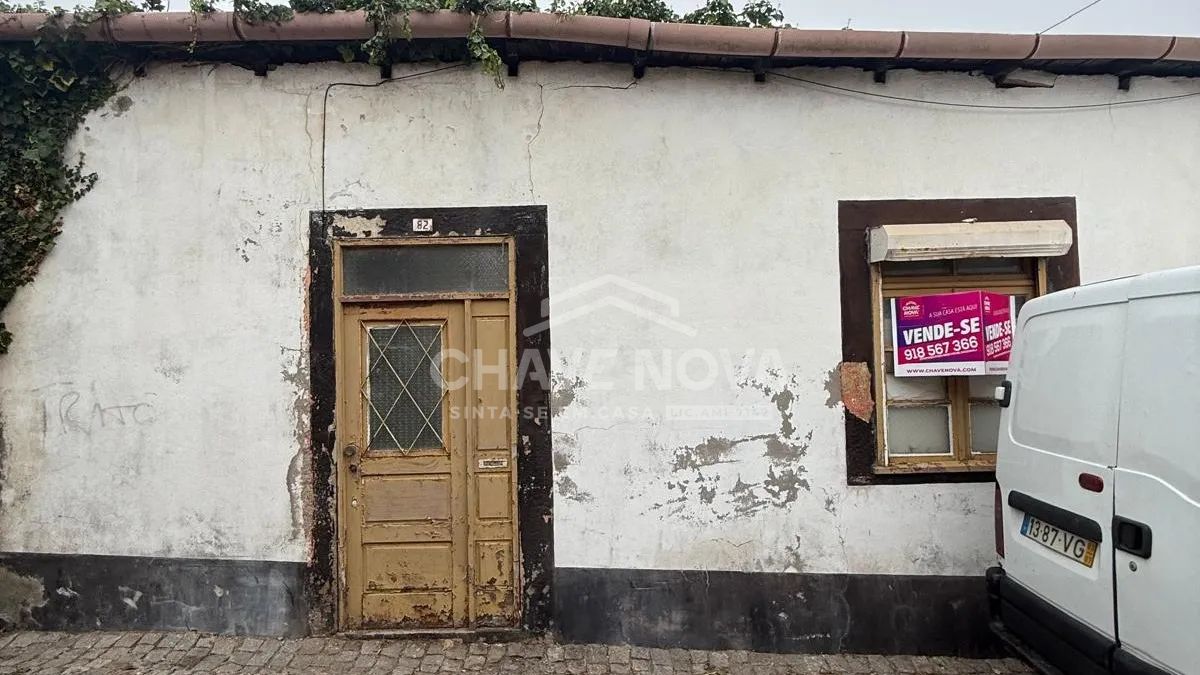 CONJUNTO DE 4 ARTIGOS URBANOS | RUA DA SOENGA | VILA NOVA DE GAIA