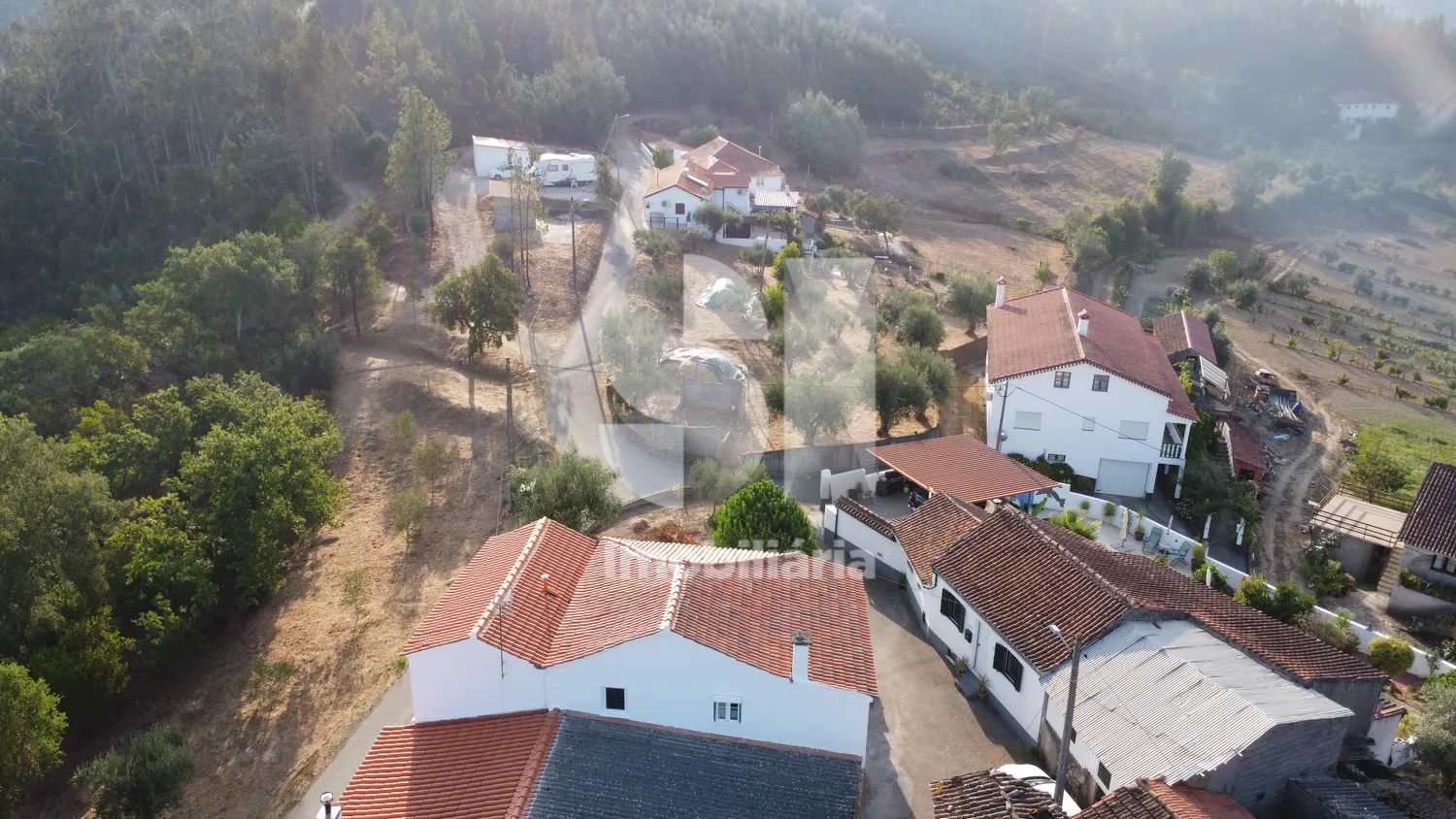 TERRENO PARA CONSTRUÇÃO - 2