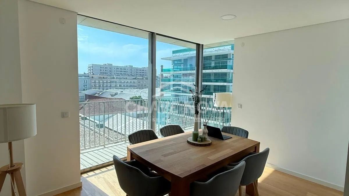  Arrendamento Apartamento T3 mobilado com vista Mar - Matosinhos Sul - Torre Solima - 3